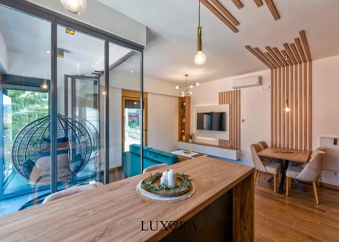 Luxoravmc Zlatibor شقة *